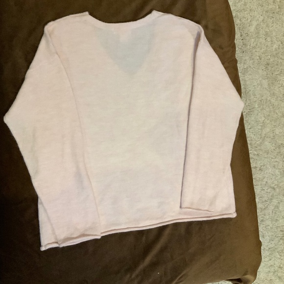 H&M Pink S V Neck Sweater Shaggy Normcore Scandi girl Cozy - Picture 2 of 4